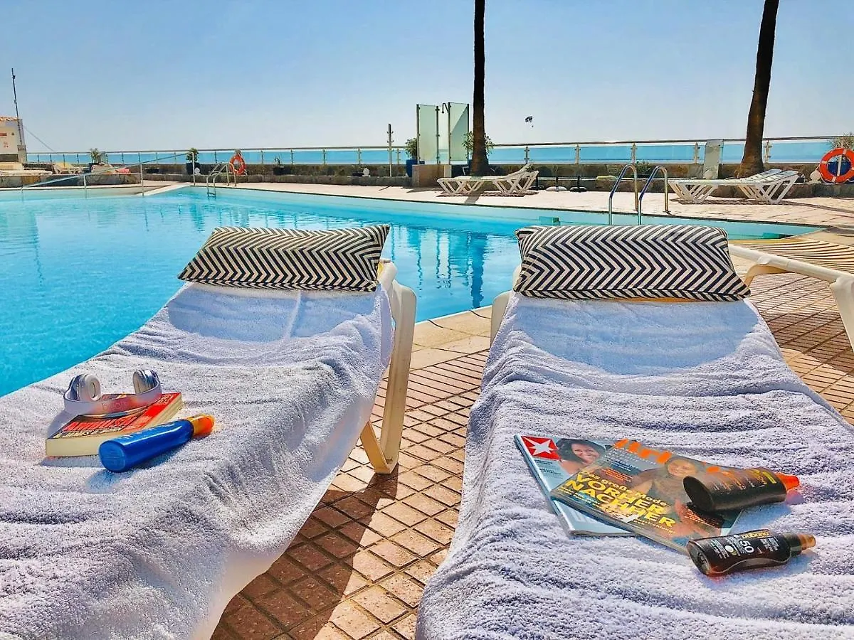 Atlantic Ocean & Beach Views - Playa Del Cura Las Palmas de Gran Canaria